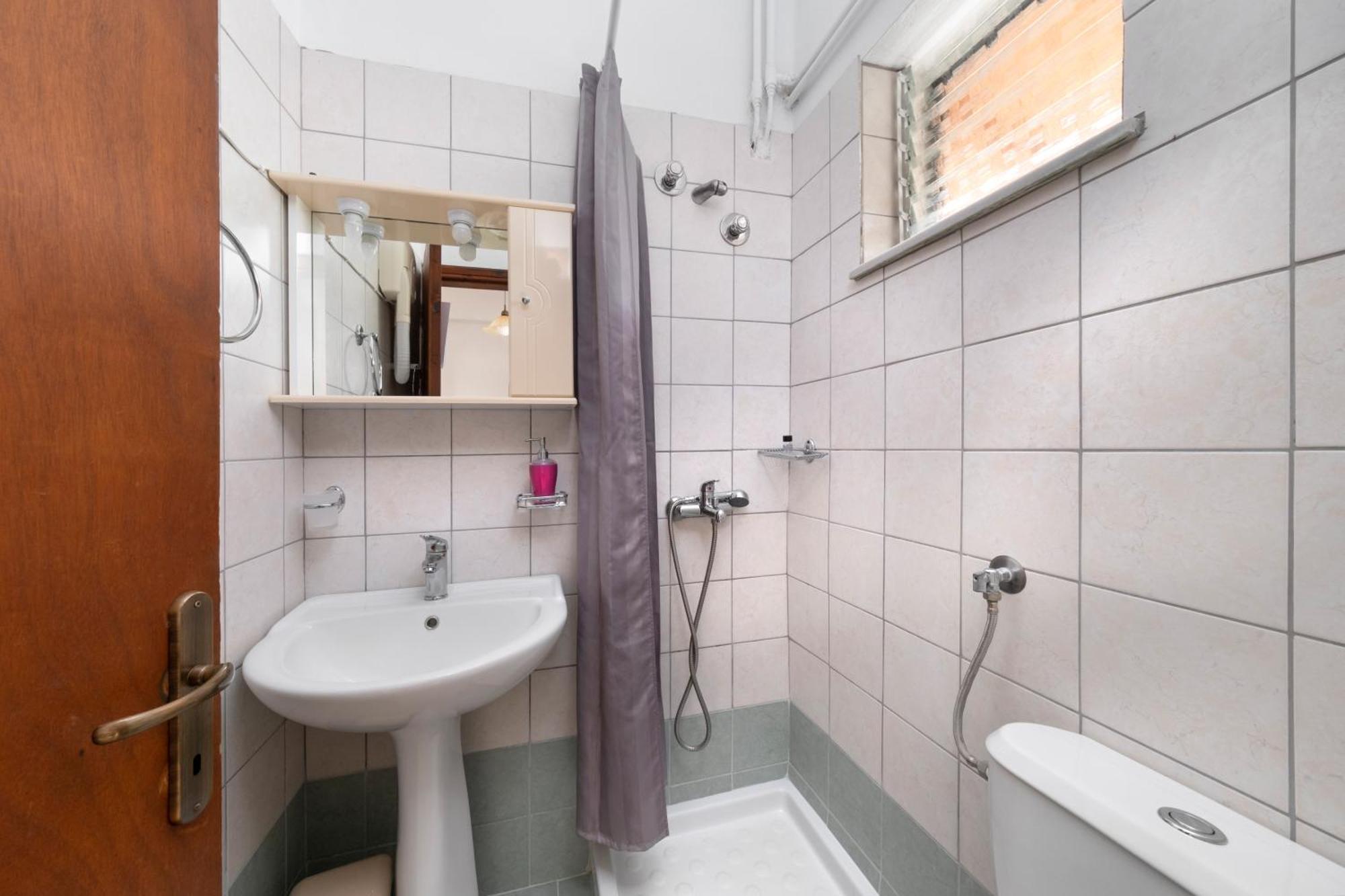 Vergonis Apartment Koropi