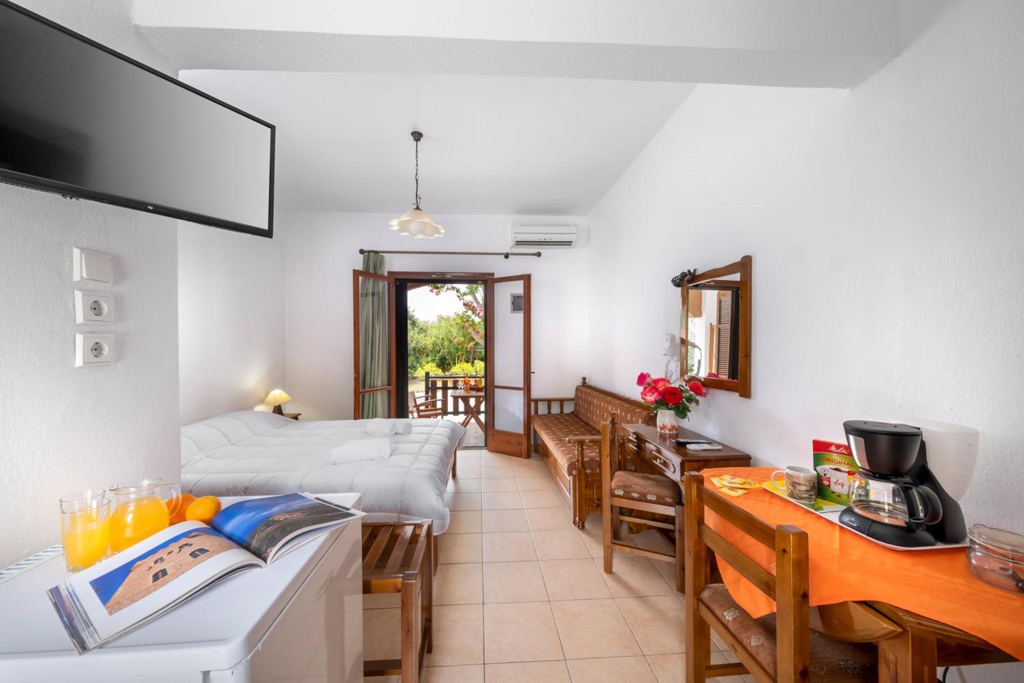 Vergonis Appartement *